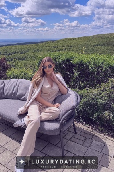 Denisa, 23 ani, Sugar Baby, din Bucuresti
