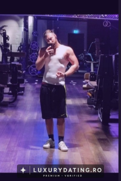 Cristi, 32 ani, Sugar Daddy, din Constanța