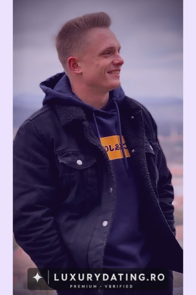 George, 31 ani, Sugar Daddy, din Galați