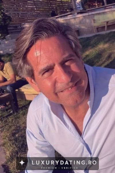 Razvan, 22 ani, Sugar Daddy, din Bucuresti