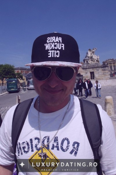 Sorin, 19 ani, Sugar Daddy, din Bucuresti