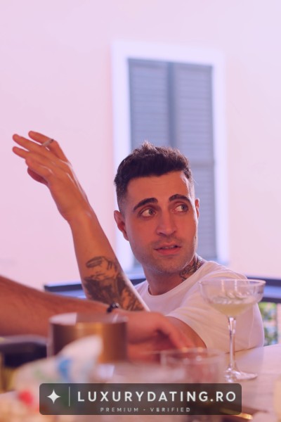 Petru, 38 ani, Sugar Daddy, din Bucuresti